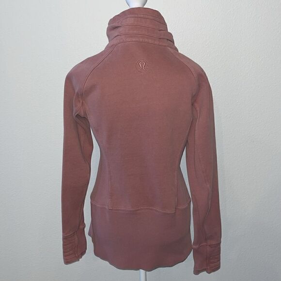 Lululemon Radiant Jacket II in Spanish Rose - Picture 2 of 6